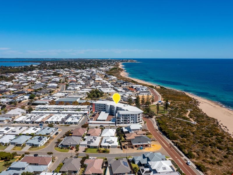 14/150 Boardwalk Boulevard, Halls Head WA 6210