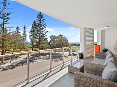 14/150 Boardwalk Boulevard, Halls Head WA 6210