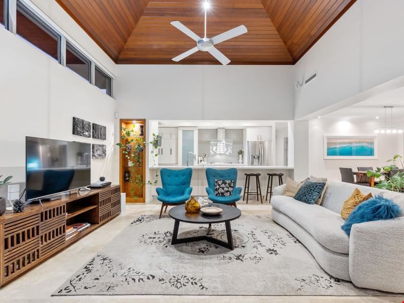 13 Frinton Avenue, City Beach WA 6015
