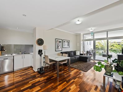8/880 Canning Highway, Applecross WA 6153