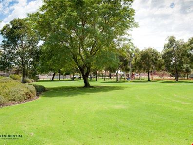 56 King George Street, Innaloo WA 6018