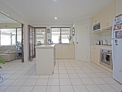 5 Bettong Avenue, Jurien Bay WA 6516