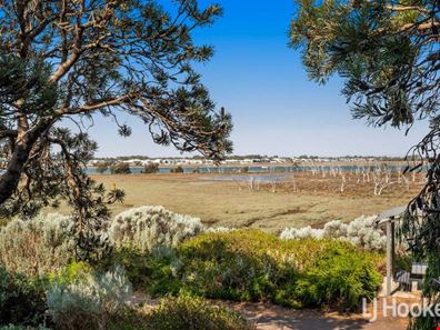 22/30 Sirrocco Drive, Erskine WA 6210