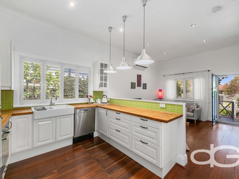 16 Stokes Street, White Gum Valley WA 6162