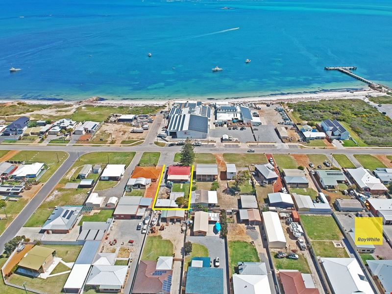 30 Catalonia Street, Cervantes WA 6511