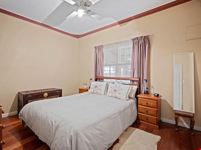 5B Ennis Street, Eaton WA 6232