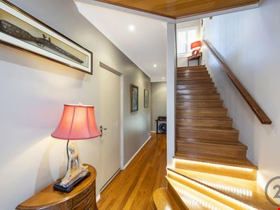 18/6 Valley Road, Halls Head WA 6210