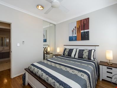 18/6 Valley Road, Halls Head WA 6210