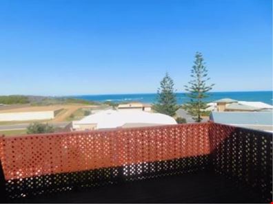 24 Turton Hts, Dongara WA 6525