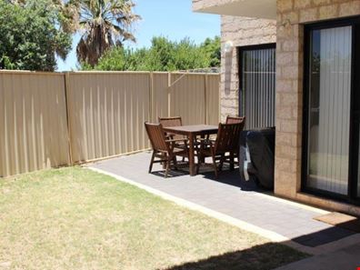 Unit 1 6 Marina Heights, Port Denison WA 6525