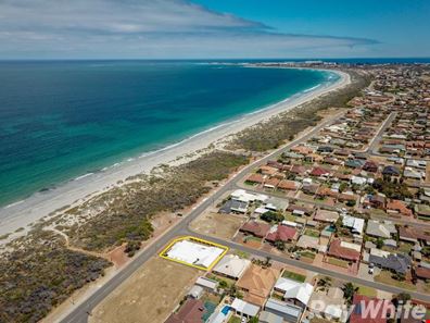 119 Glendinning Road, Tarcoola Beach WA 6530