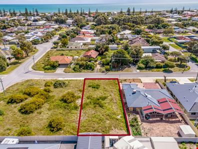 4 Cavender Street, Singleton WA 6175
