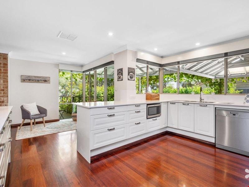9 Thompson Way, Bull Creek
