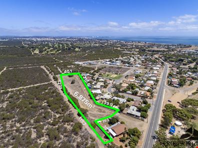 104 Chapman Valley Road, Waggrakine WA 6530