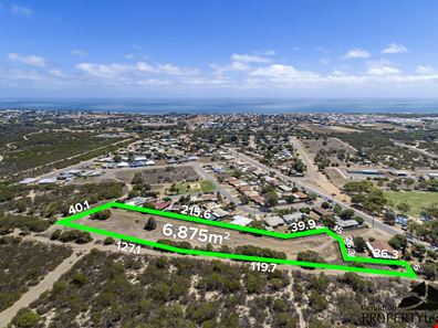 104 Chapman Valley Road, Waggrakine WA 6530