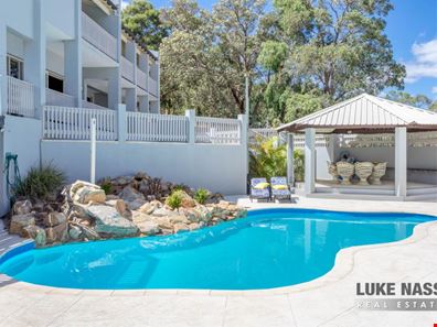 19 Serena Grove, Mount Nasura WA 6112