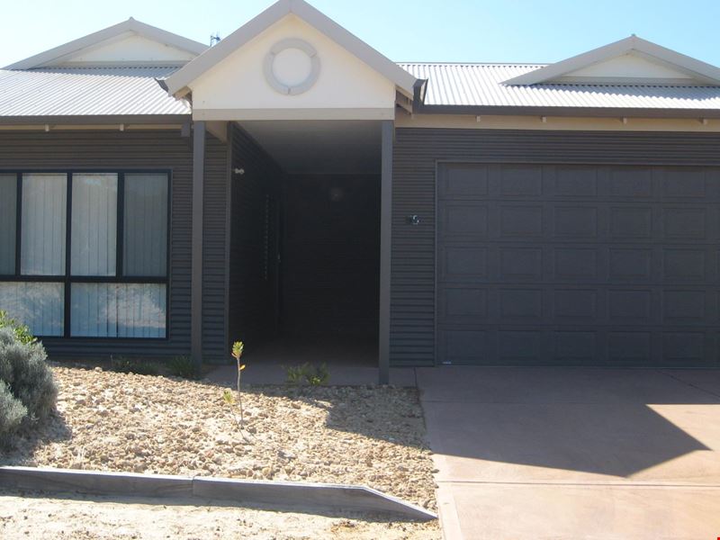 58 Wilkinson Street, Hopetoun WA 6348