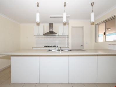 15A Parkfield Road, Kelmscott WA 6111