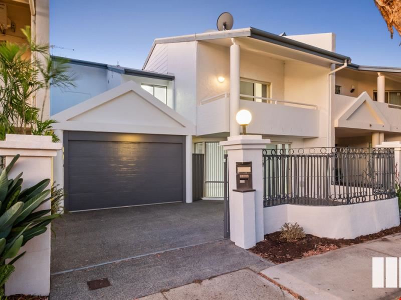 2/28A Gardner Street, Como WA 6152