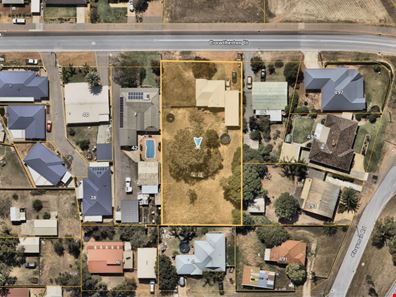 44 Crowtherton St, Bluff Point WA 6530