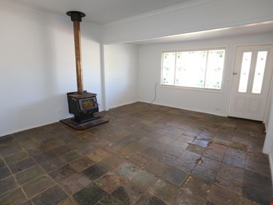 11 New Compton Street, Kambalda East WA 6442