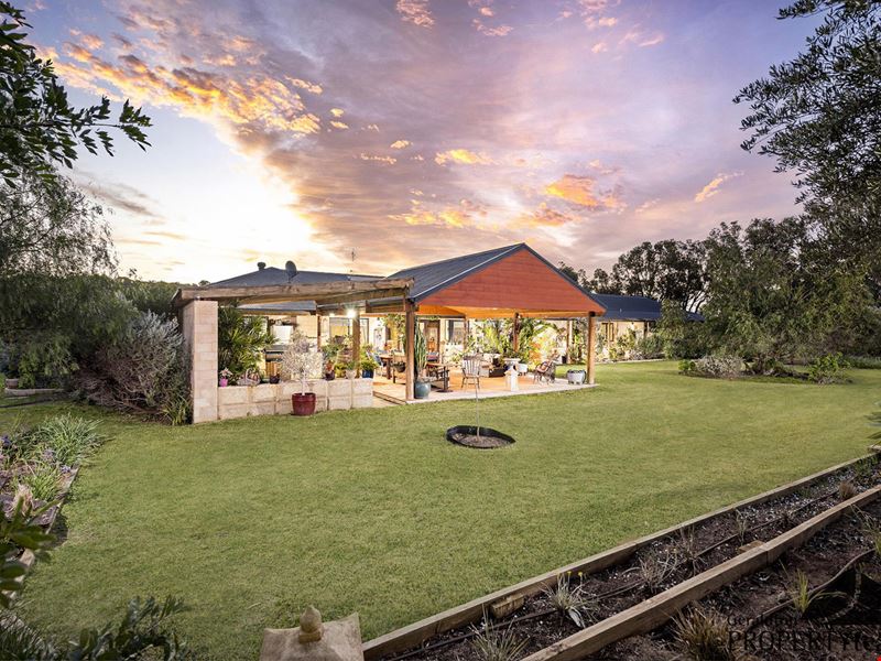 158 Brennand Road, Dongara WA 6525