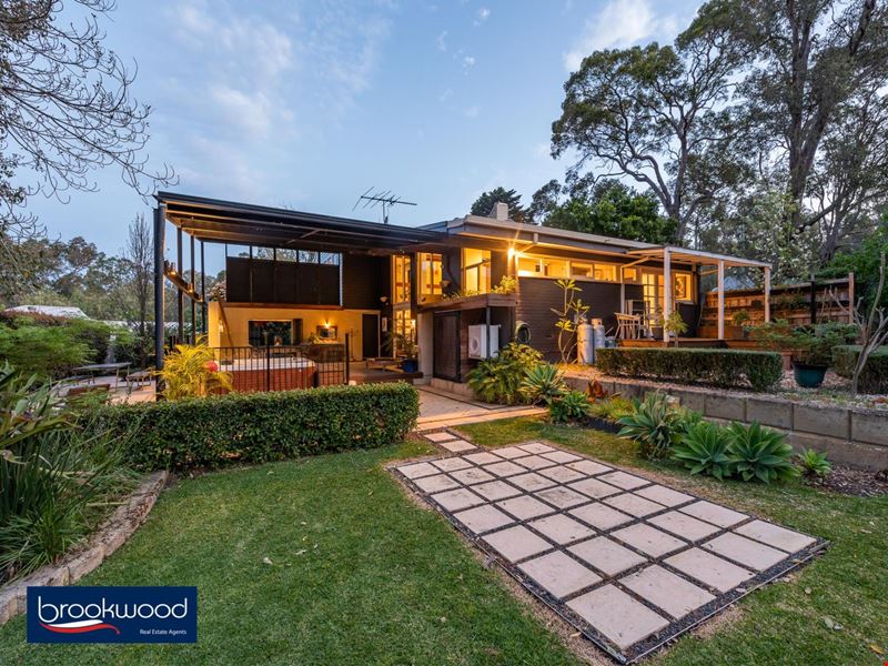 2555 Strettle Road, Mahogany Creek WA 6072