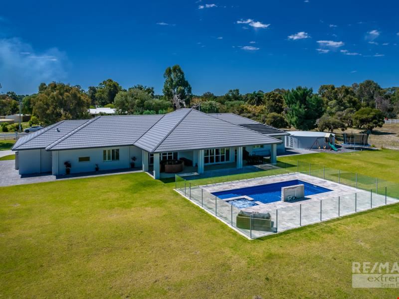 108 Via Vista Drive, Mariginiup WA 6078