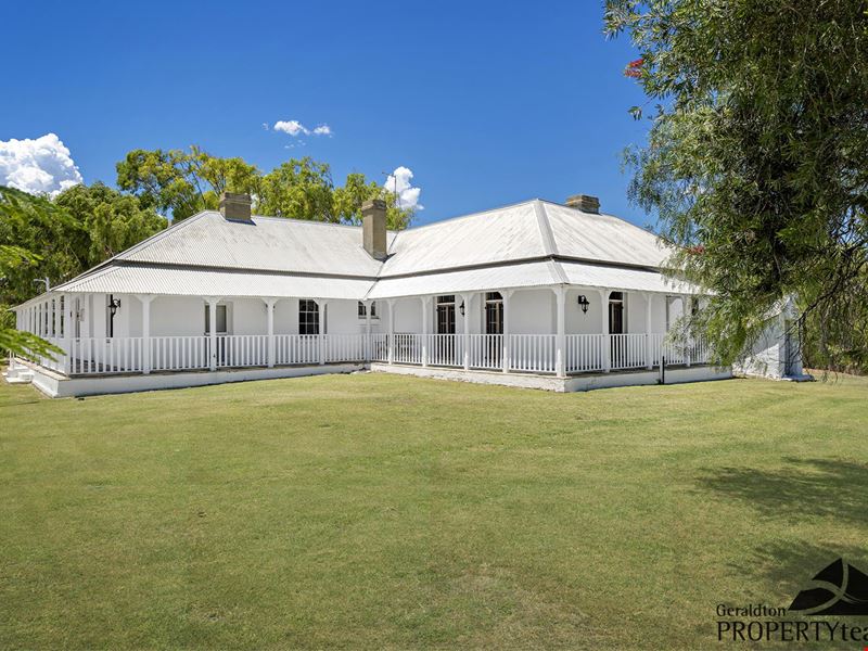 2 Hunts Road, Dongara WA 6525