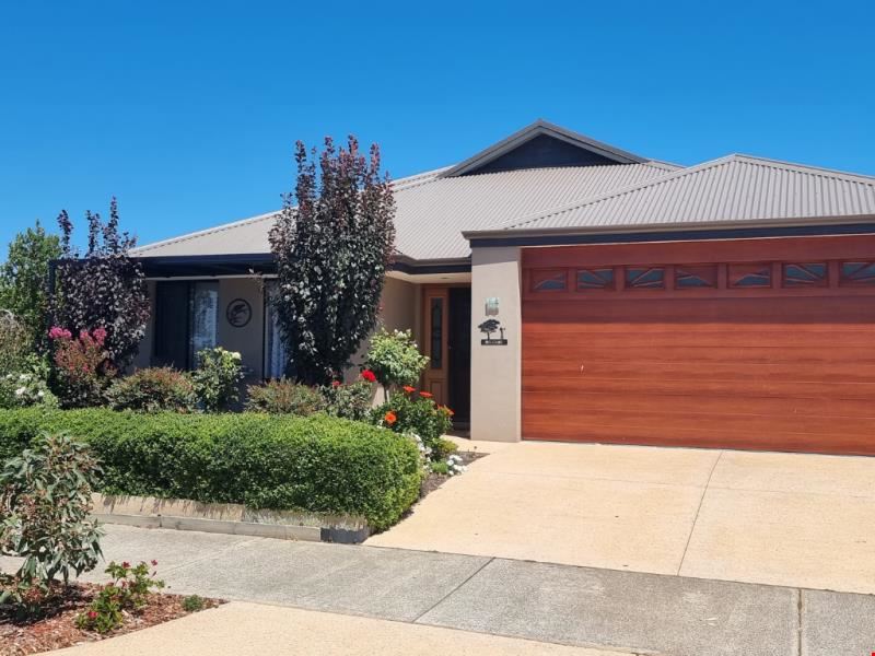 24 Gigondas Street, Yalyalup WA 6280