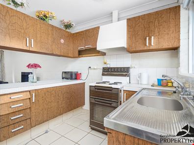7/13-15 Francis Street, Geraldton WA 6530