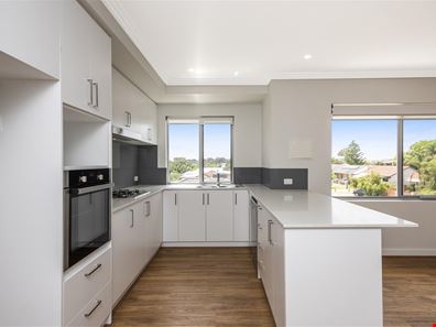 14/6 Fifth Street, Bicton WA 6157