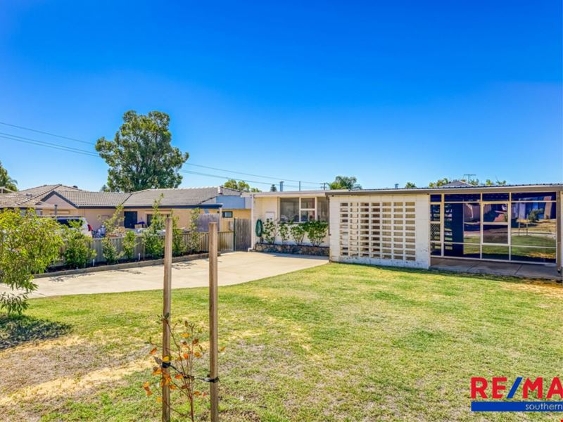 30 Montrose Street, Lynwood WA 6147