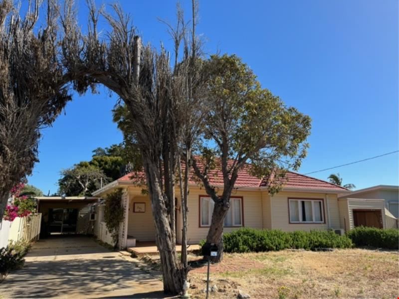 241 Seventh Street, Wonthella WA 6530
