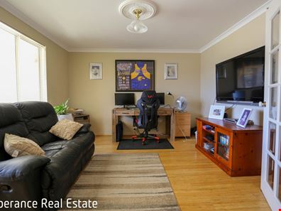35 Amelia Circuit, West Beach WA 6450