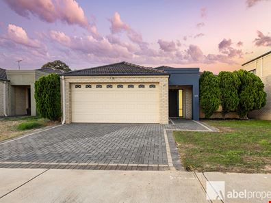 325 Cape Street, Yokine WA 6060