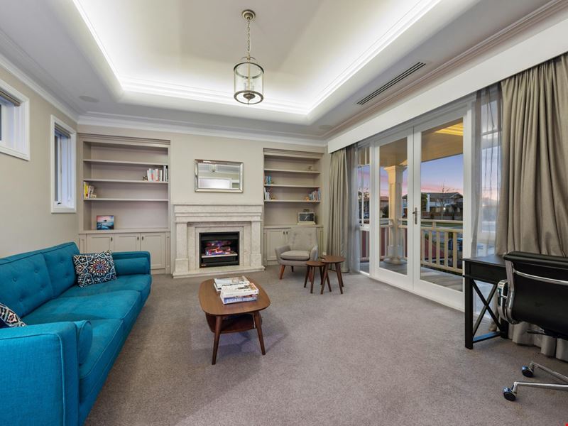 1 Ethel Street, Watermans Bay WA 6020