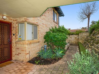 30/39 Elizabeth Street, Cloverdale WA 6105