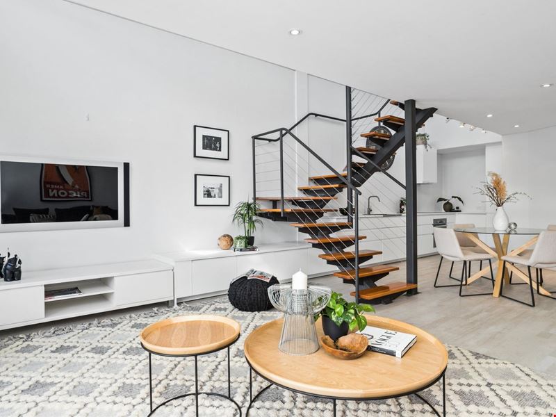 2/220 Nicholson Road, Subiaco
