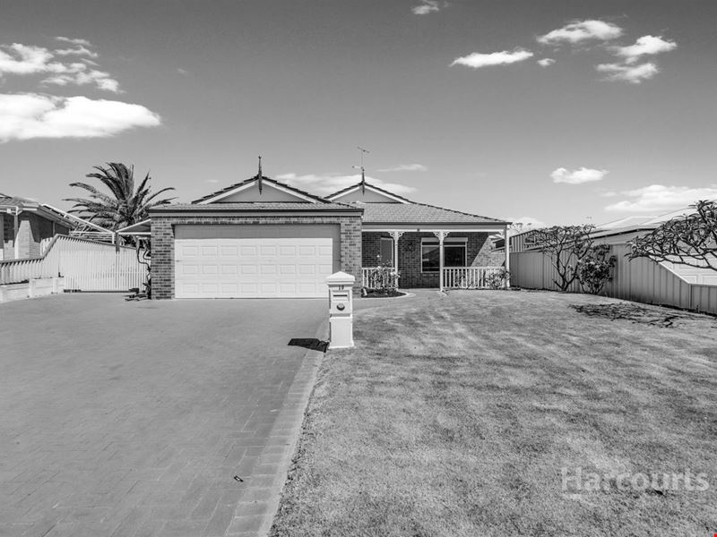 19 Leveque Loop, San Remo WA 6210