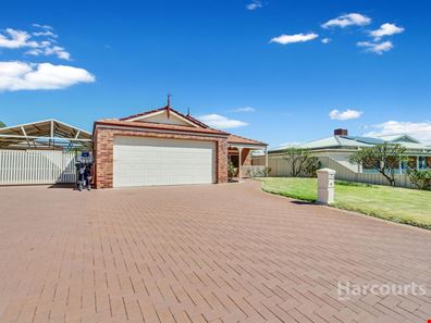 19 Leveque Loop, San Remo WA 6210