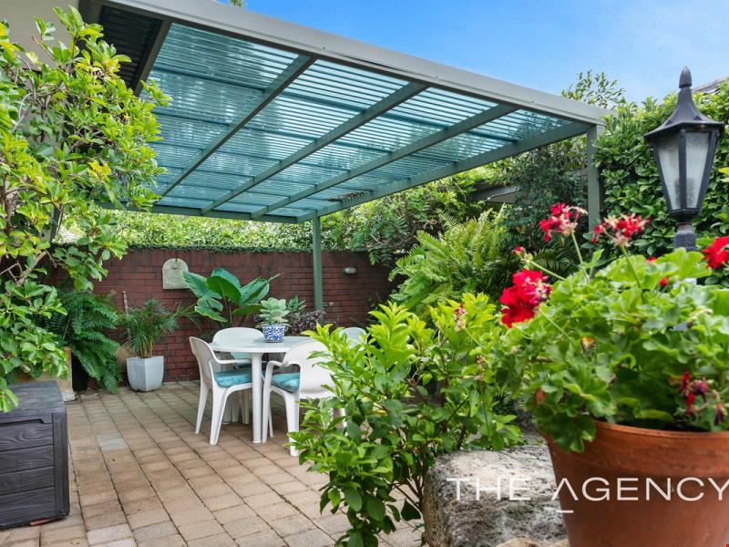 5/4A Watkins Place, Dalkeith WA 6009