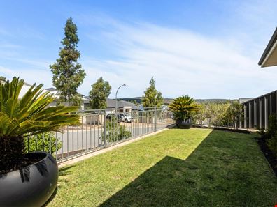 19 Kalbarri Pass, Jane Brook WA 6056