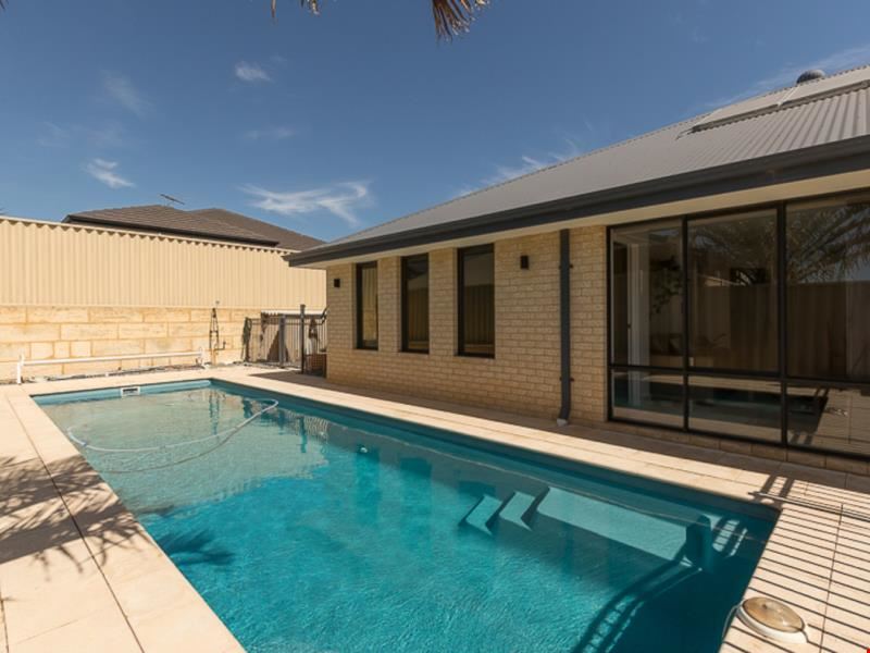 54 Hinchinbrook Avenue, Ridgewood WA 6030