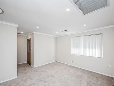 38/10 Houtmans Street, Shelley WA 6148