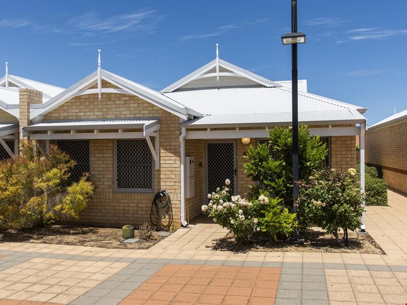 45/84 Collick  Street, Hilton WA 6163