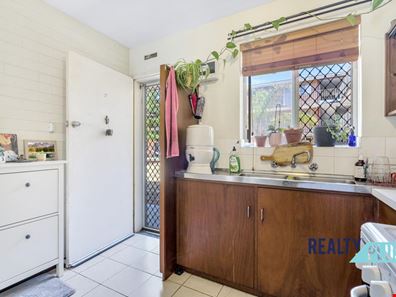 31/4 Southend Road, Hamilton Hill WA 6163