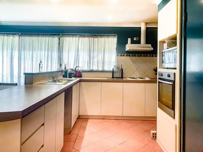 6 Dominican Close, Port Denison WA 6525