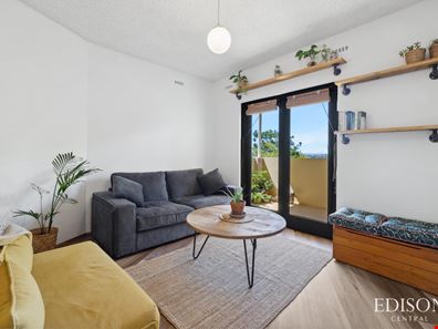 3/43 Kinsella Street, Joondanna WA 6060
