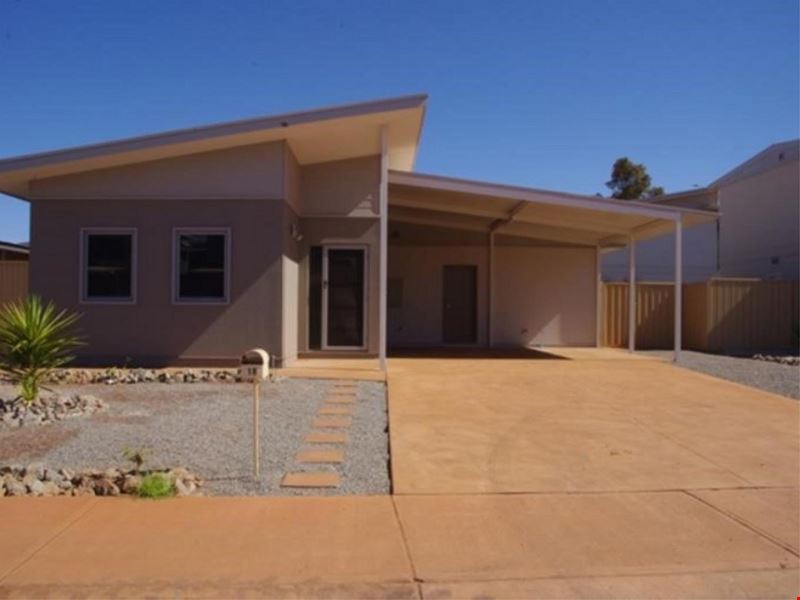 18 MullaMulla Street, Newman WA 6753